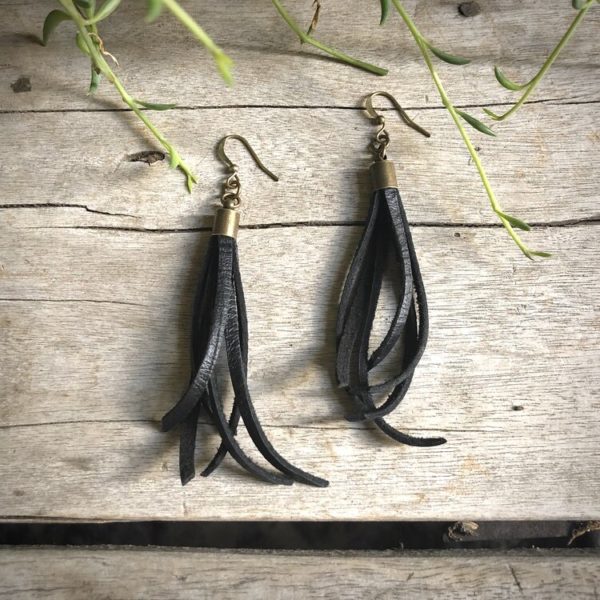 Astali Mini Tassel Earrings - Black