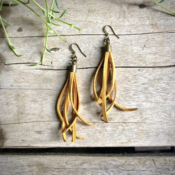 Astali Mini Tassel Earrings - Gold